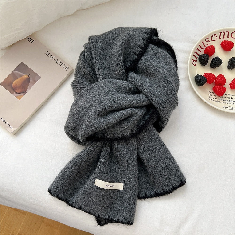 Contrast Edge Knit Wool Scarf