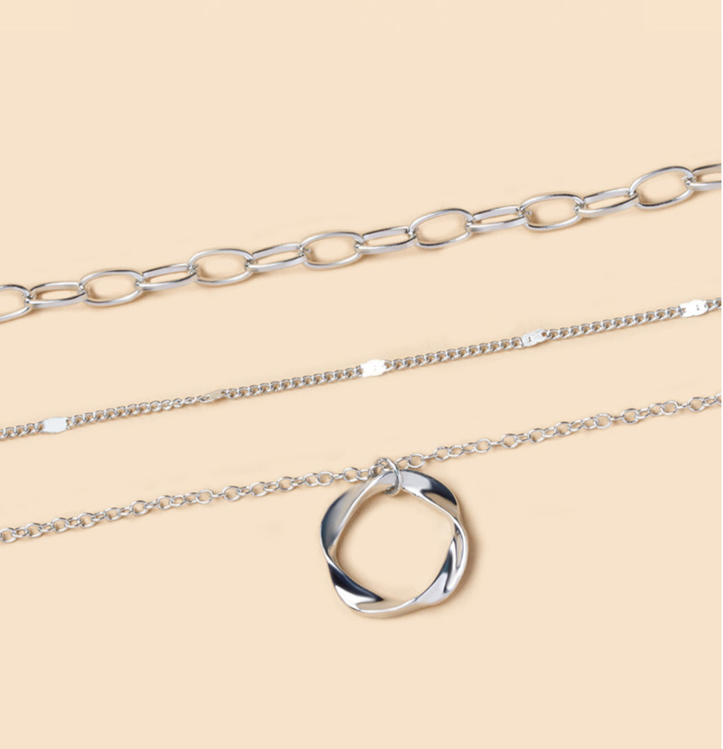 Layered Circle Pendant Necklace – Gold or Silver Plated