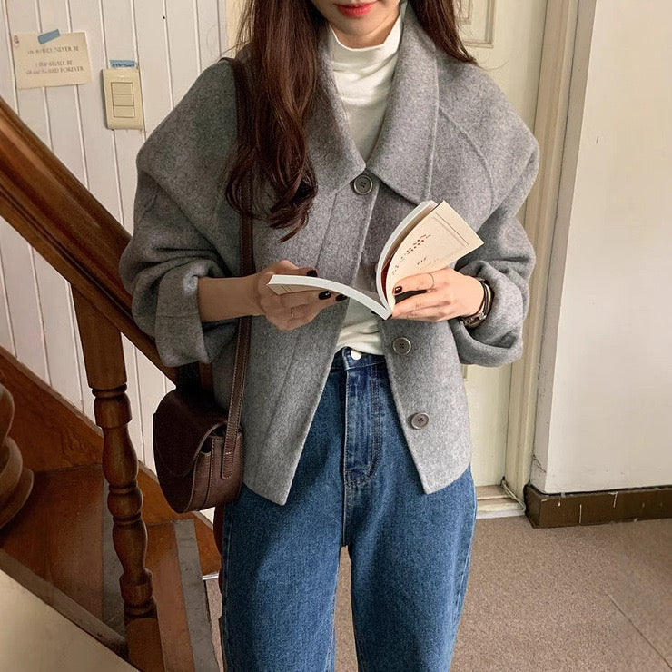Ona Short Cropped Coat