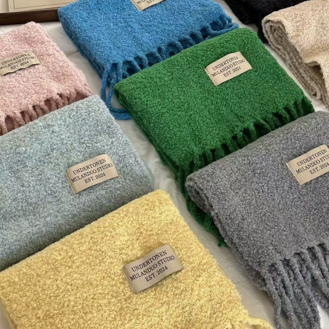 Soft Cloud Bouclé Scarf